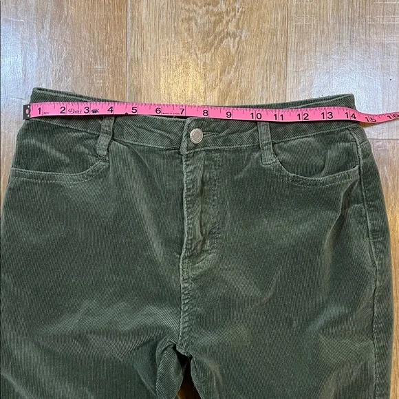 Saints & Hearts Green Extreme Flare Corduroy Pants Large L Distressed Hem EUC - Picture 11 of 13